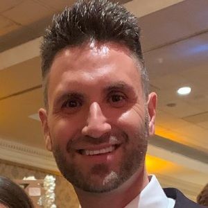 Meet your Posher, Adam